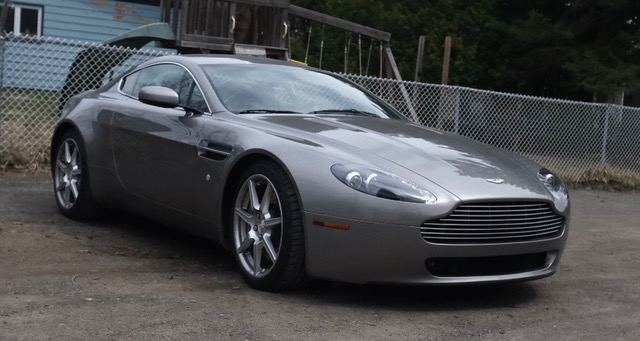 ASTON-MARTIN VANTAGE V8 2006